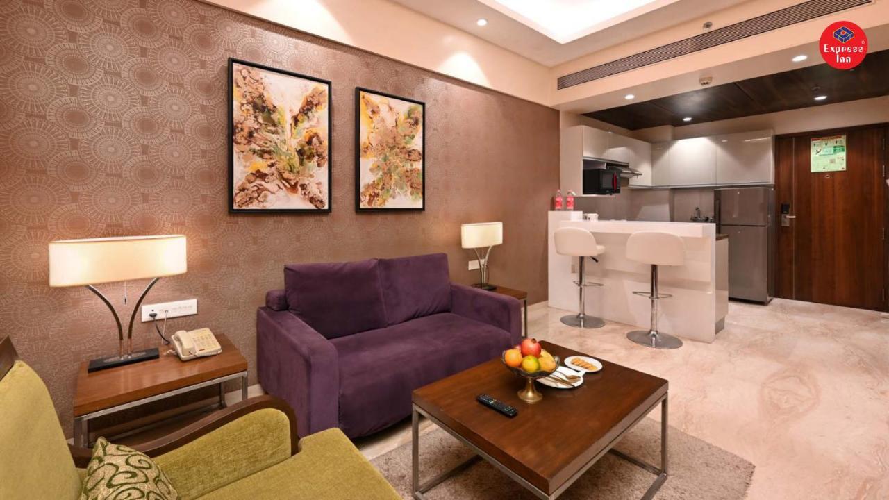 Express Inn The Business Luxury Hotel Nashik Exterior photo