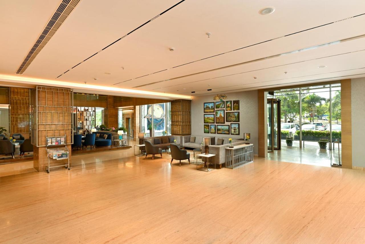Express Inn The Business Luxury Hotel Nashik Exterior photo