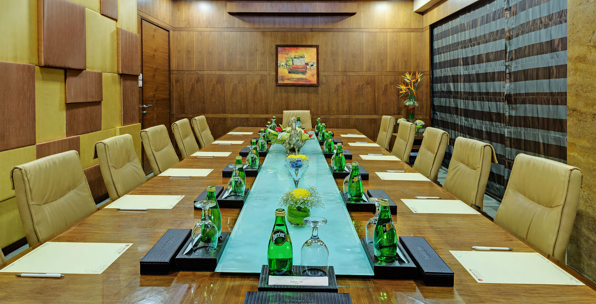 Express Inn The Business Luxury Hotel Nashik Exterior photo